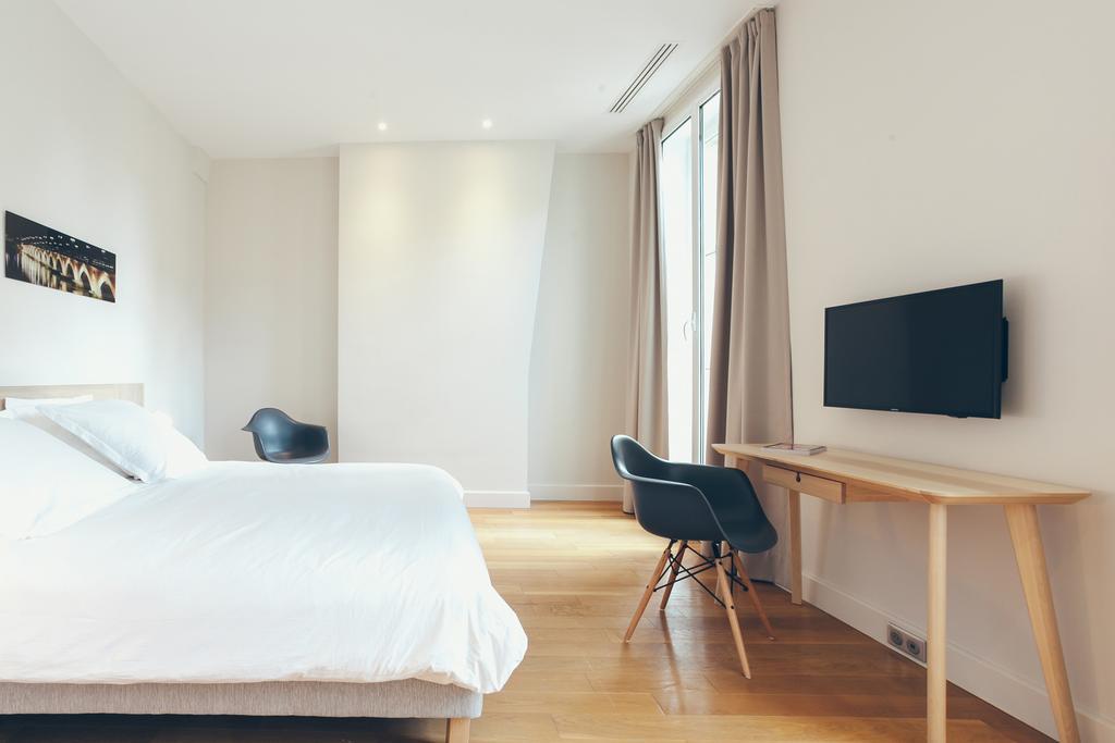 Appartement T4 Cours De L'Intendance Bordeaux Exterior photo